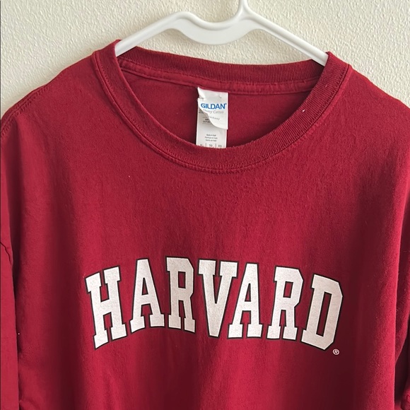 Gildan Men XL New "Harvard" Red Heavy 100% Cotton Short Sleeve Tee - Picture 2 of 9